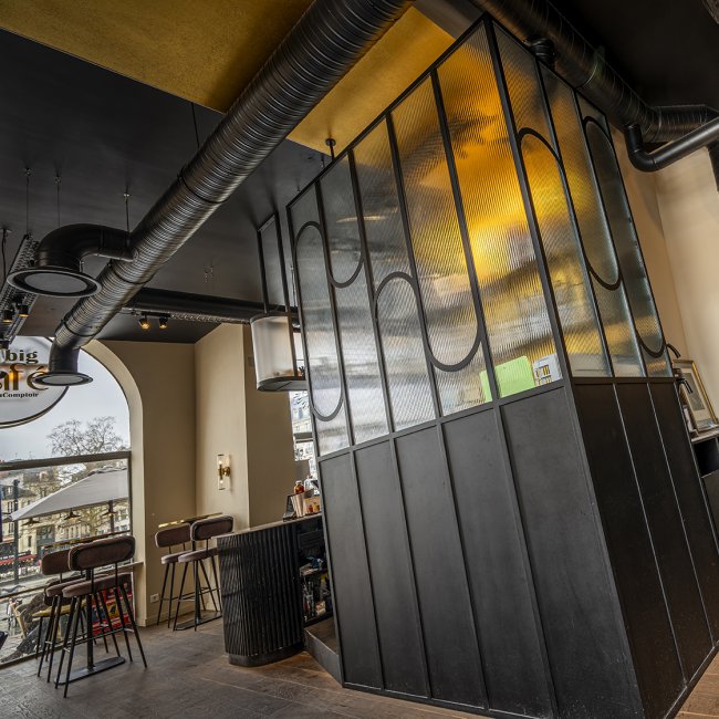 Lili Big Café