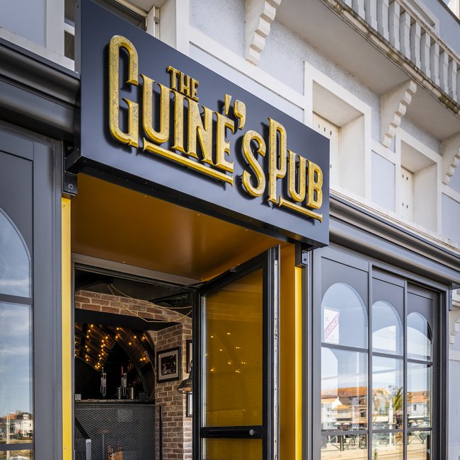 The Guine's Pub